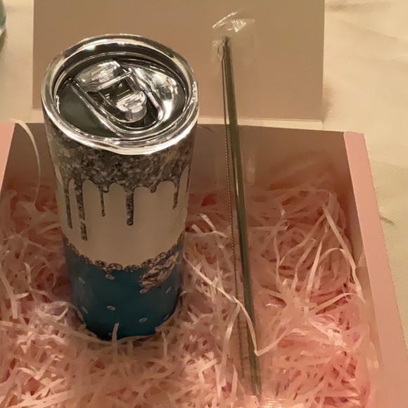 Beautiful drink tumbler - Picture 4 of 5